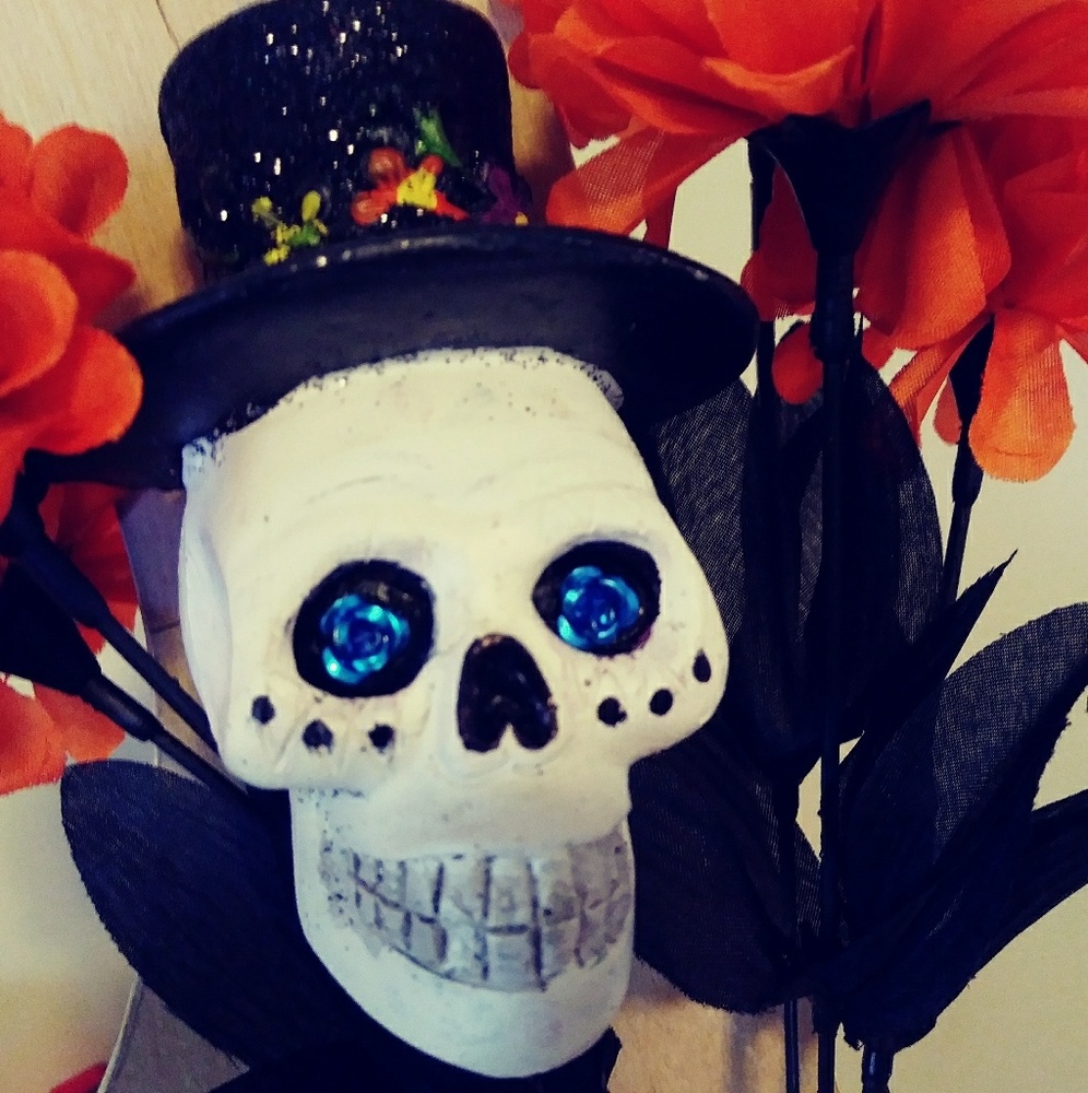 Sugur skull ornament